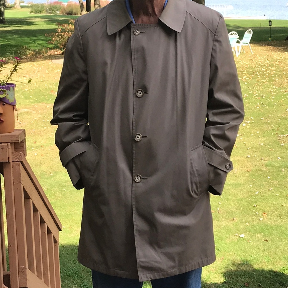 Botany rain jacket w/ lining 42R